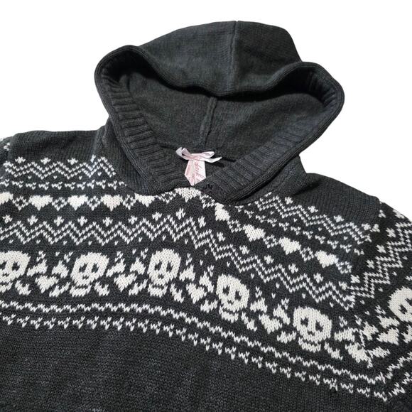 Long Pullover Hooded Knit Sweater Size XL Derek Heart Goth Skull Pocket - Picture 1 of 7